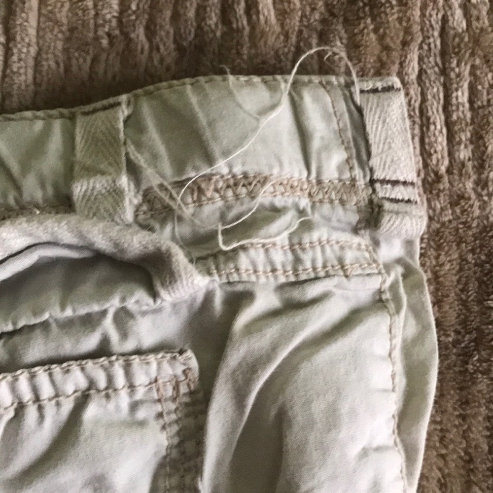Capris - Picture 4 of 4